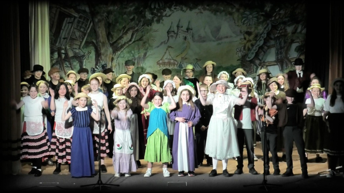 Year 6 & 7 - Mary Poppins