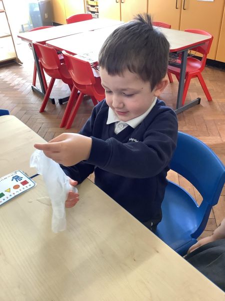 Handy Gardeners in Year 1KON